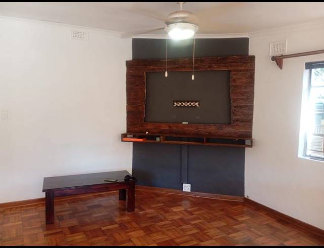 2 BEDROOM PROPERTY TO RENT IN PARK HILL